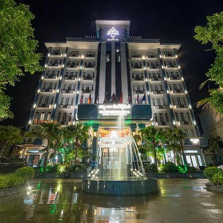 Kampong Thom Royal Hotel Экстерьер фото