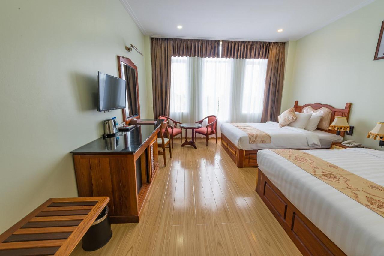 Kampong Thom Royal Hotel Экстерьер фото